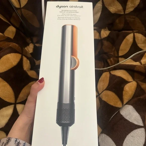 Dyson Airstrait - Picture 1 of 9